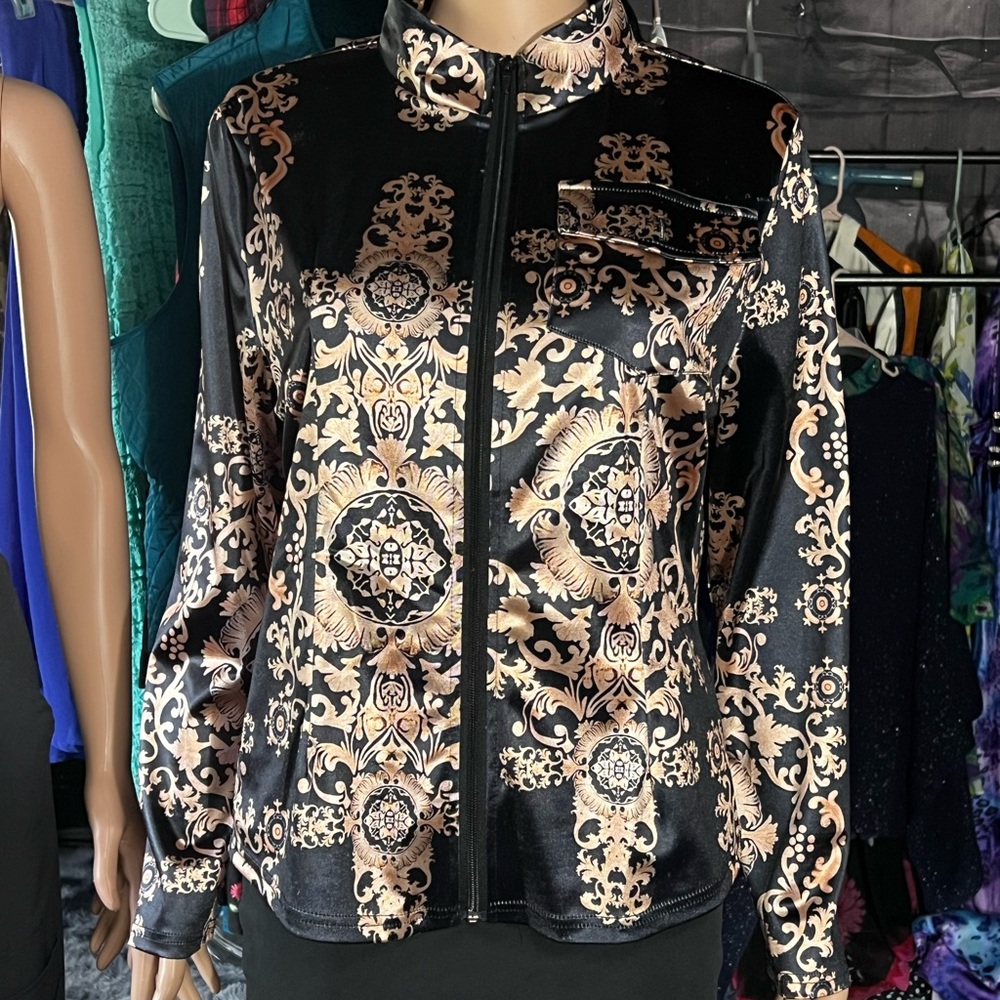 Chic Black and Gold Women's Blazer